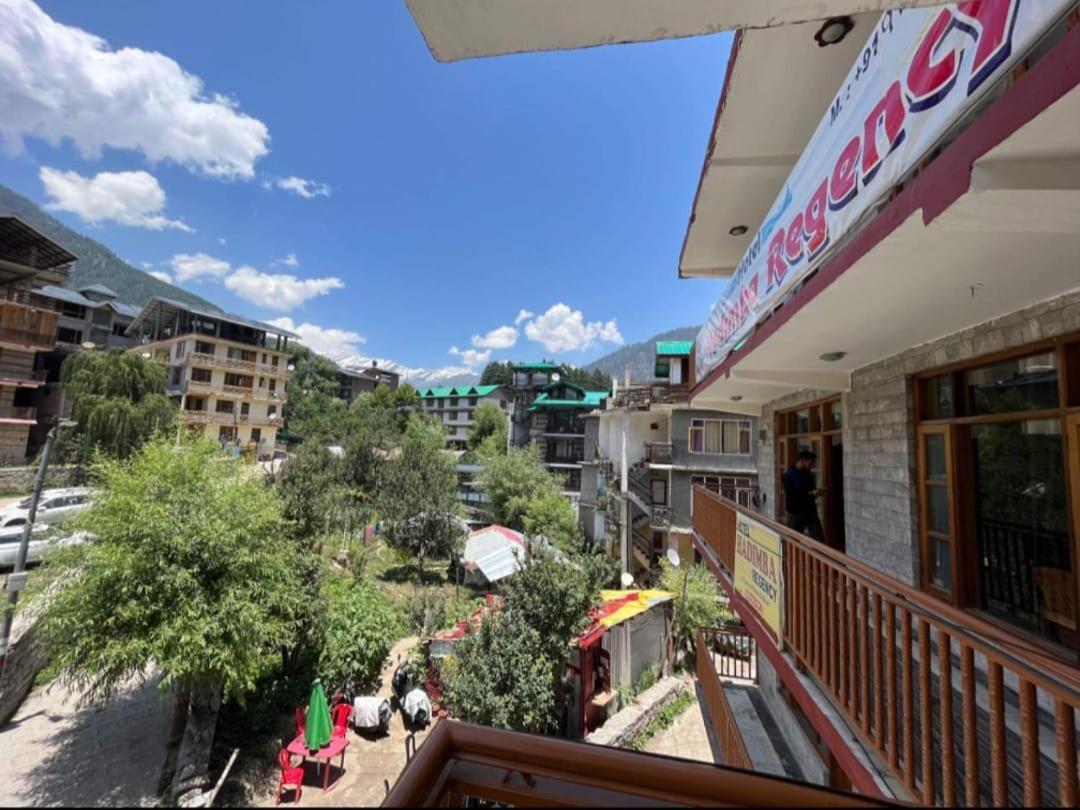 Hotel Hadimba Regency ! Free 4 Wheeler Parking ! Mountain View Rooms ! Near Mall Road Manali ภายนอก รูปภาพ
